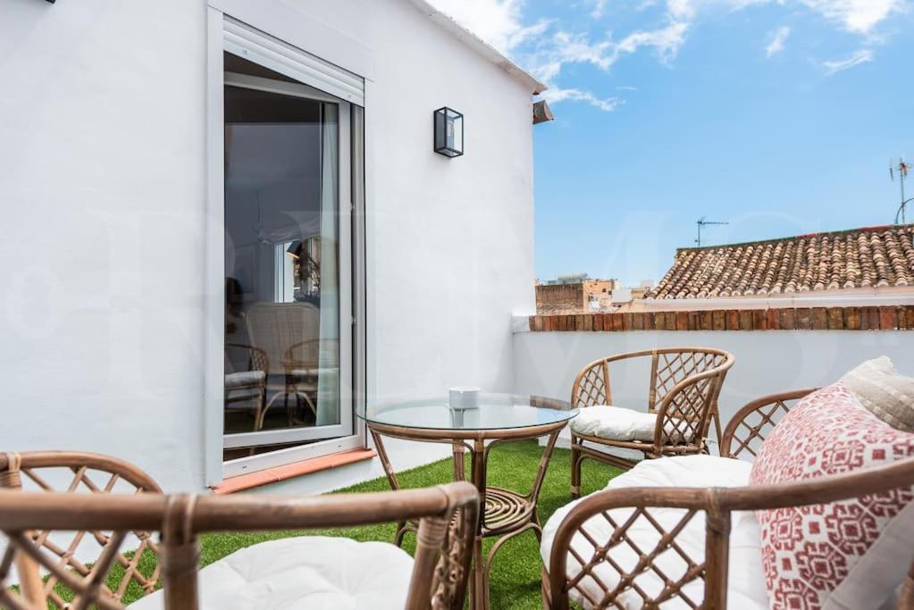 Apartment With Cathedral View & Terrace By Rems Málaga Eksteriør billede